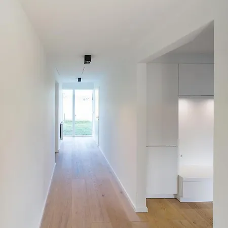 Das Schwarze Haus Bei Spo